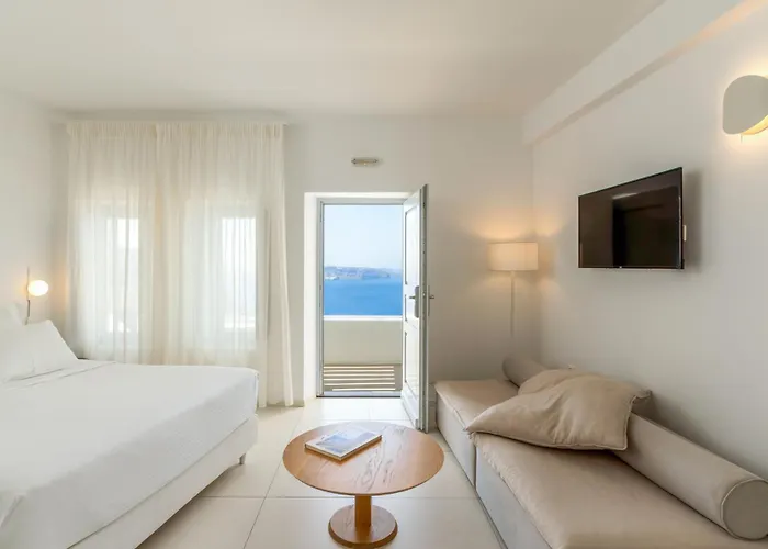 Lilium Hotel Santorini