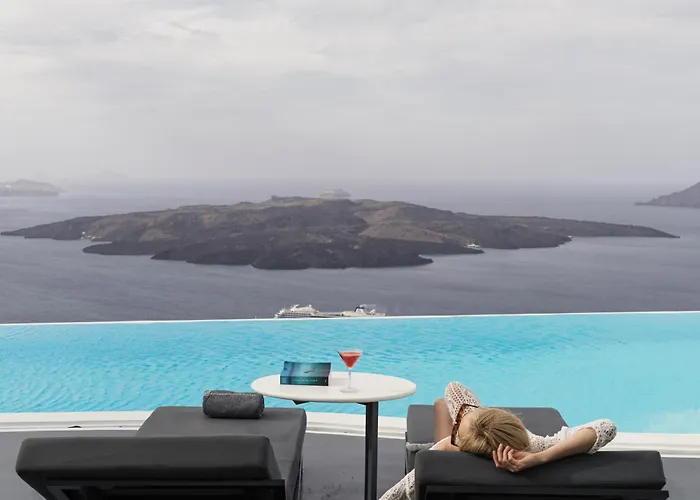 Cosmopolitan Suites - Small Luxury Hotels Of The World