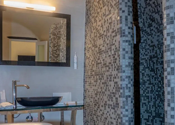 Apeiron Blue Santorini - Adults Only - Apeiron Hotels