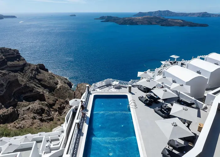 Petit Palace Suites (Adults Only)